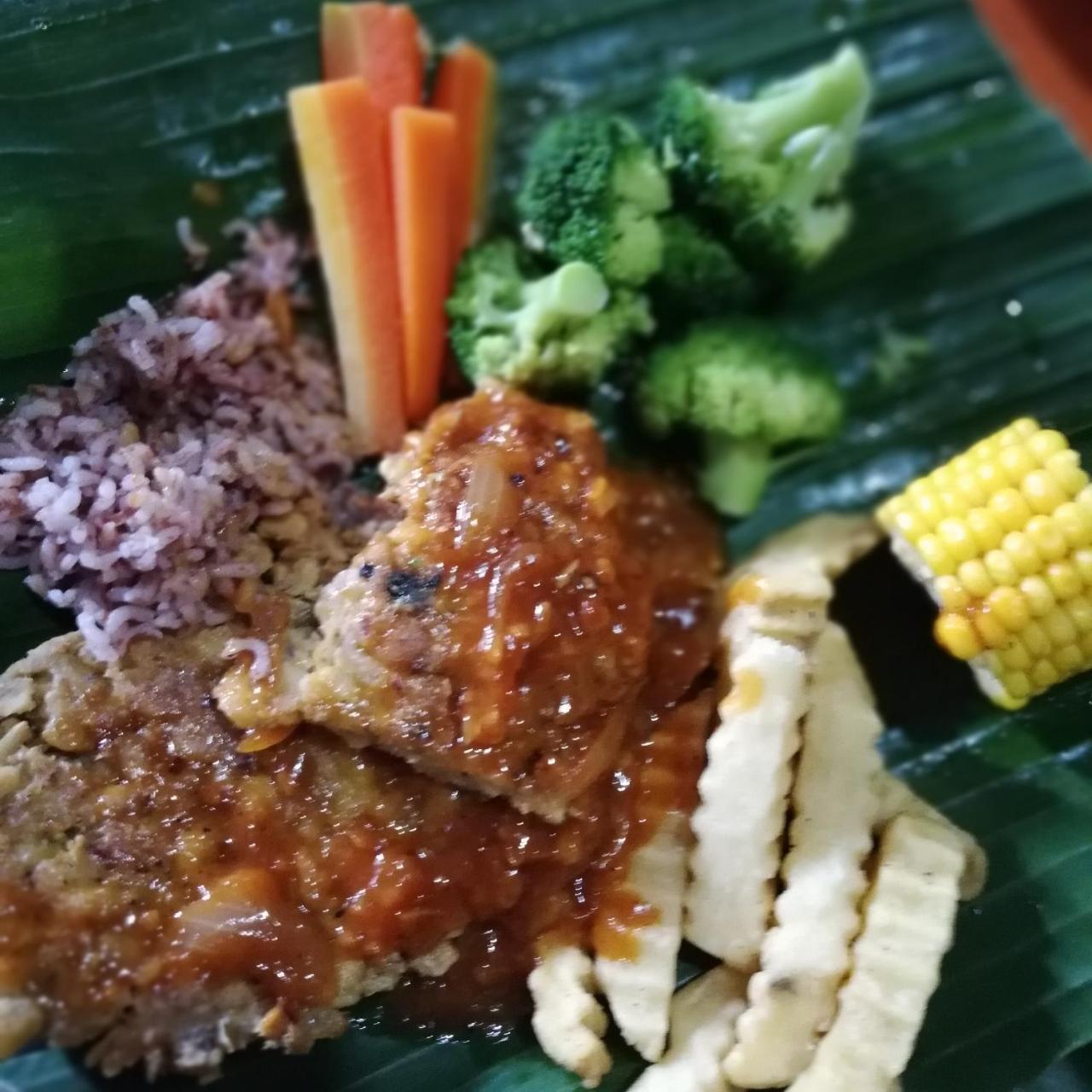 Smiley'S Homestay Berastagi Esterno foto